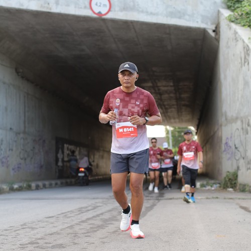 Race photo from KEDIRI HALF MARATHON 2026