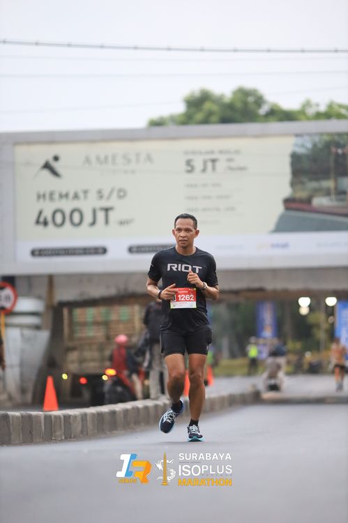 Race photo from SURABAYA ISOPLUS MARATHON 2025