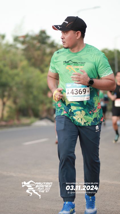 Race photo from Arutmin Borneo Run 2024