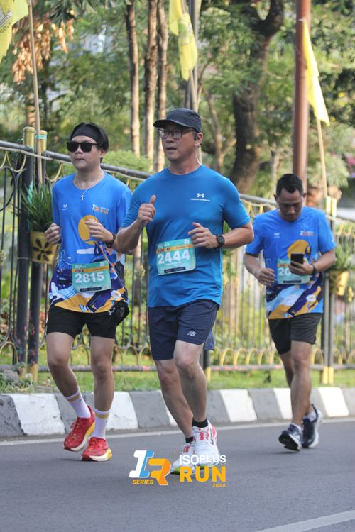 Race photo from Isoplus Run 2024 Surabaya