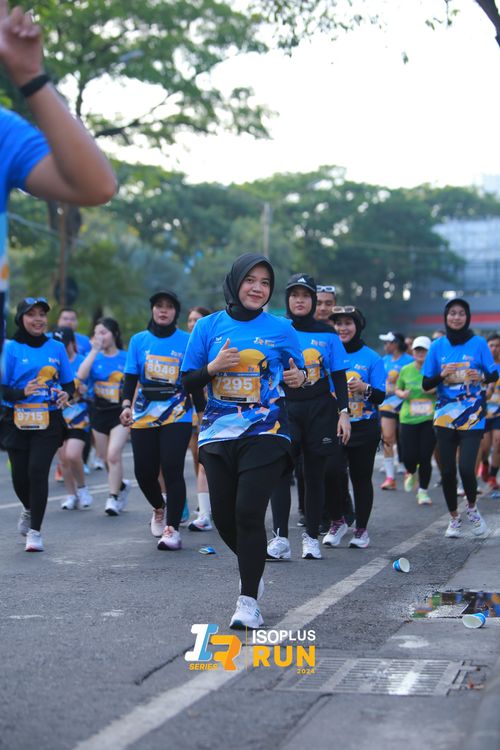 Race photo from Isoplus Run 2024 Surabaya