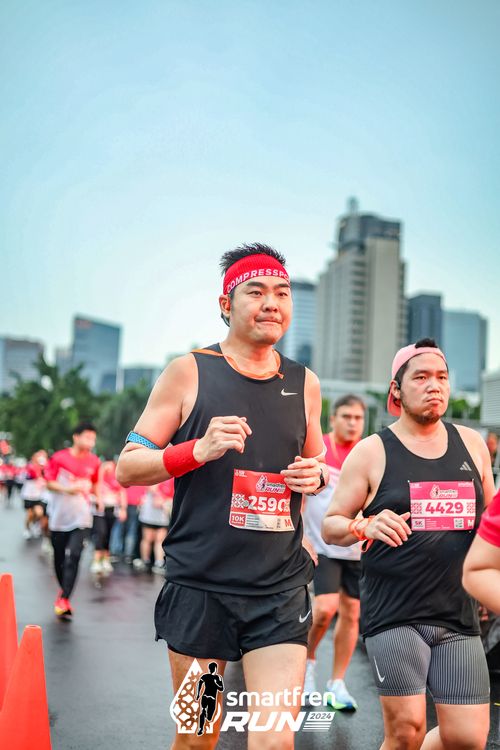 Race photo from Smartfren Run 2024