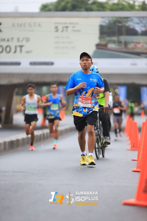 Race photo from SURABAYA ISOPLUS MARATHON 2025
