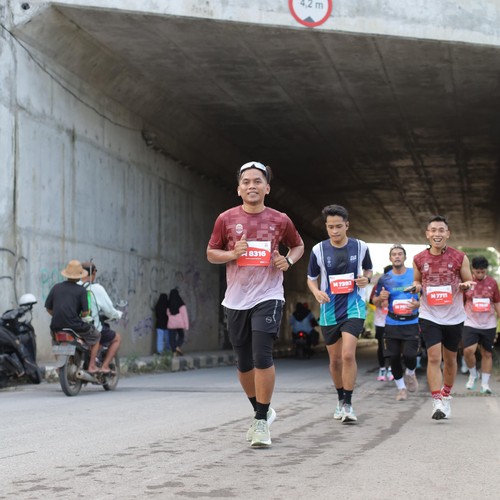 Race photo from KEDIRI HALF MARATHON 2026