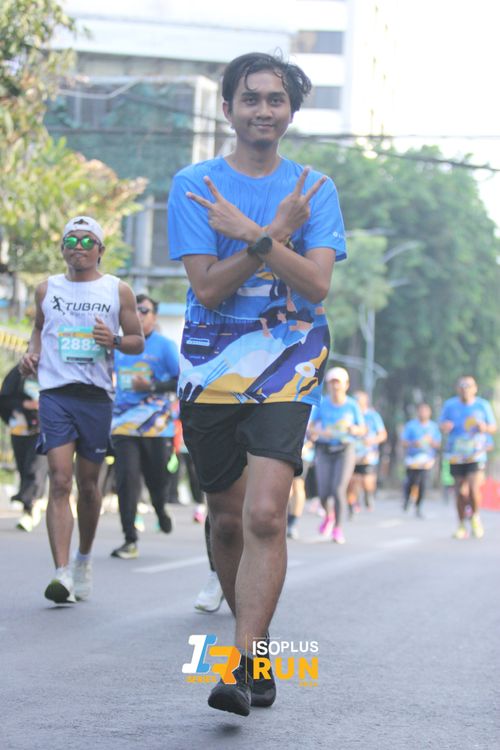 Race photo from Isoplus Run 2024 Surabaya