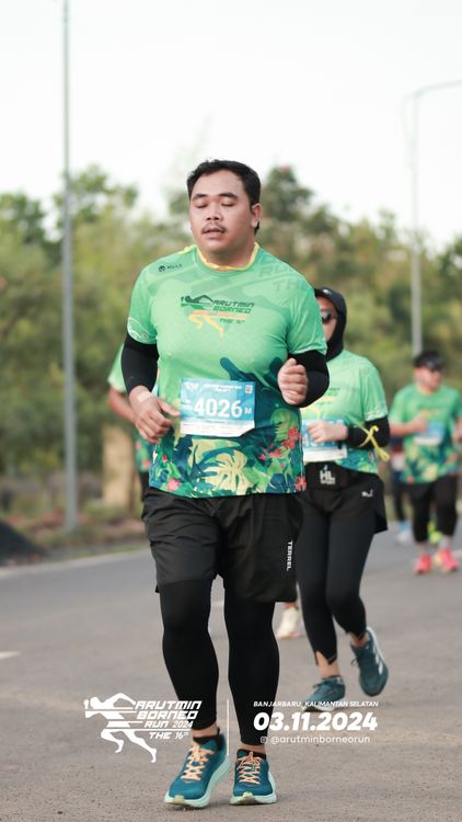 Race photo from Arutmin Borneo Run 2024