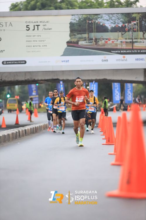 Race photo from SURABAYA ISOPLUS MARATHON 2025