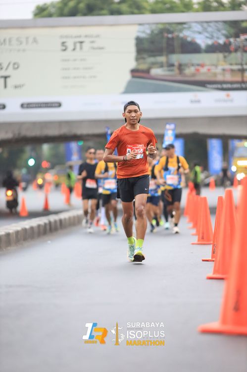 Race photo from SURABAYA ISOPLUS MARATHON 2025