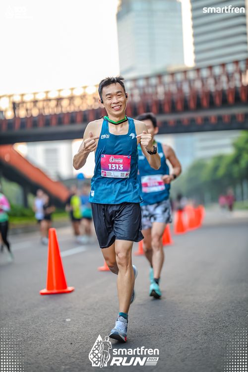 Race photo from Smartfren Run 2025 