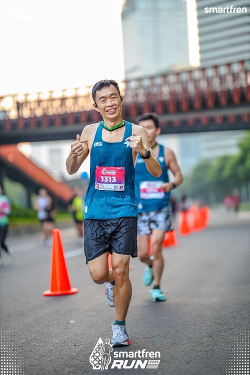 Race photo from Smartfren Run 2025 
