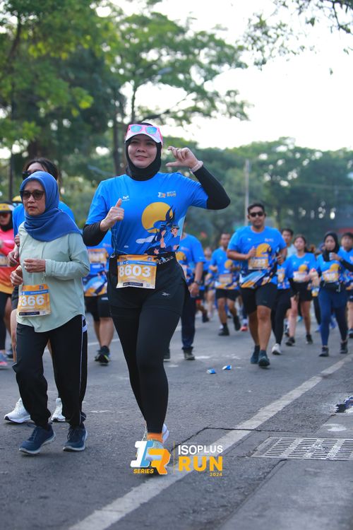 Race photo from Isoplus Run 2024 Surabaya