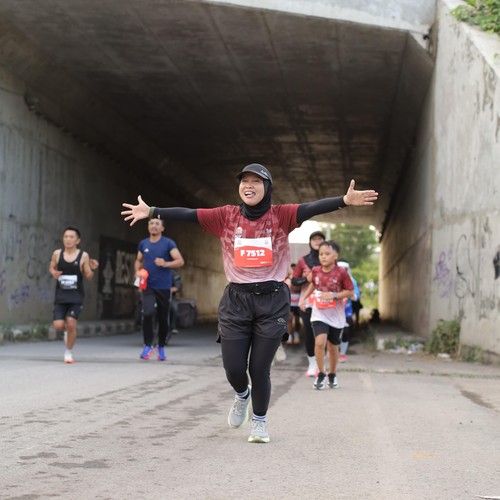Race photo from KEDIRI HALF MARATHON 2026