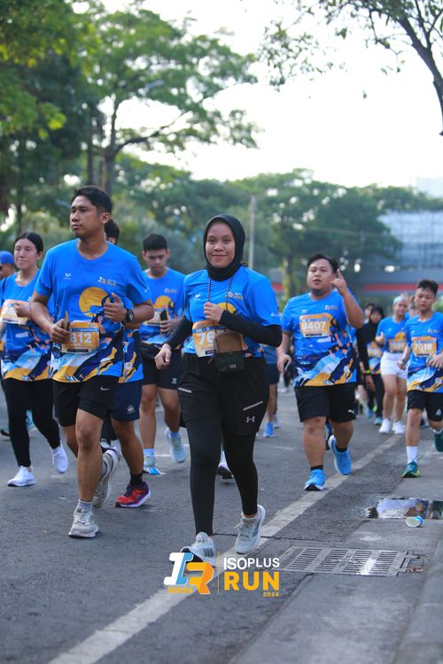 Race photo from Isoplus Run 2024 Surabaya