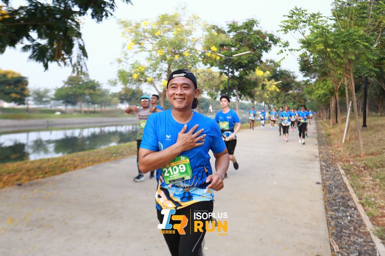 Race photo from ISOPlus Run 2024 Jakarta