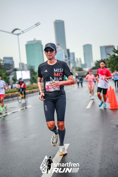 Race photo from Smartfren Run 2024