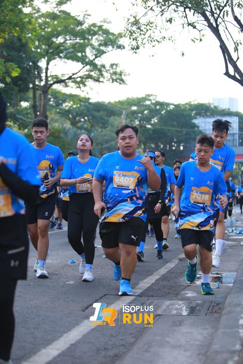 Race photo from Isoplus Run 2024 Surabaya