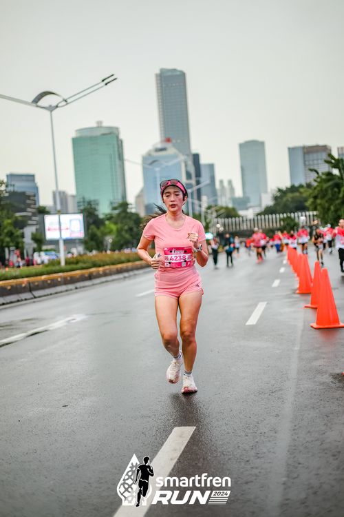 Race photo from Smartfren Run 2024