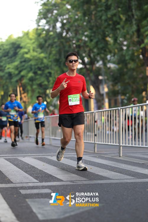 Race photo from SURABAYA ISOPLUS MARATHON 2025