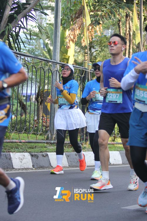 Race photo from Isoplus Run 2024 Surabaya