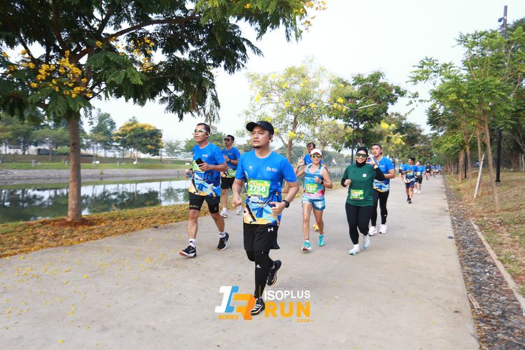 Race photo from ISOPlus Run 2024 Jakarta