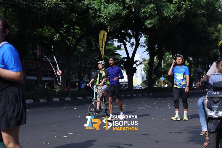 Race photo from SURABAYA ISOPLUS MARATHON 2025
