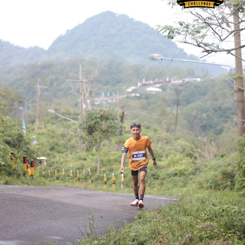 Race photo from KELUD VERTICAL CHALLENGE 2025