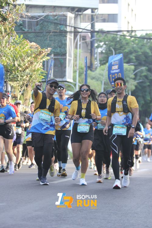 Race photo from Isoplus Run 2024 Surabaya