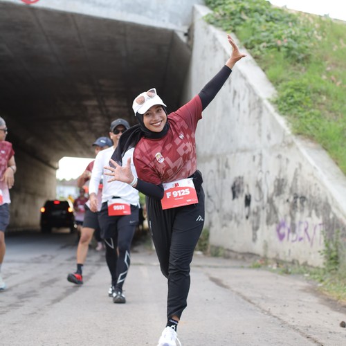 Race photo from KEDIRI HALF MARATHON 2026