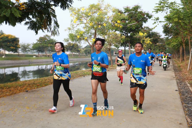 Race photo from ISOPlus Run 2024 Jakarta