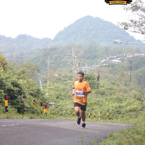 Race photo from KELUD VERTICAL CHALLENGE 2025