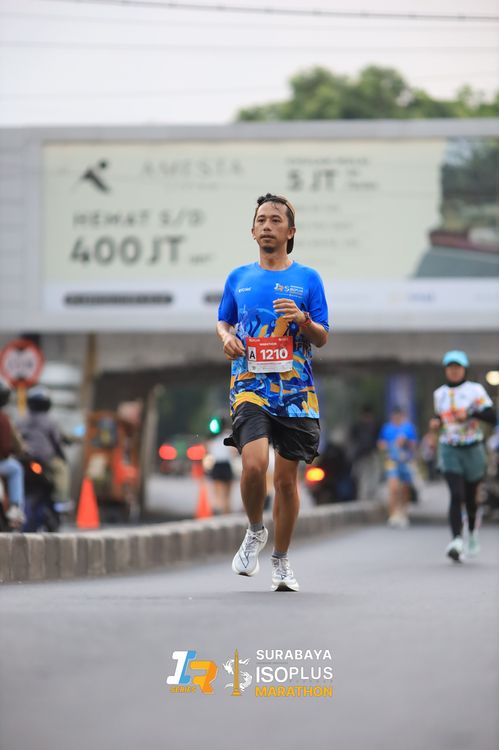 Race photo from SURABAYA ISOPLUS MARATHON 2025