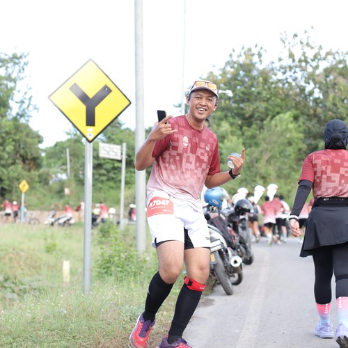 Race photo from KEDIRI HALF MARATHON 2026