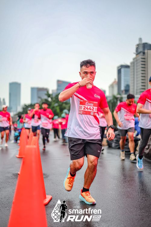 Race photo from Smartfren Run 2024