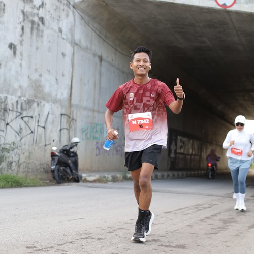 Race photo from KEDIRI HALF MARATHON 2026