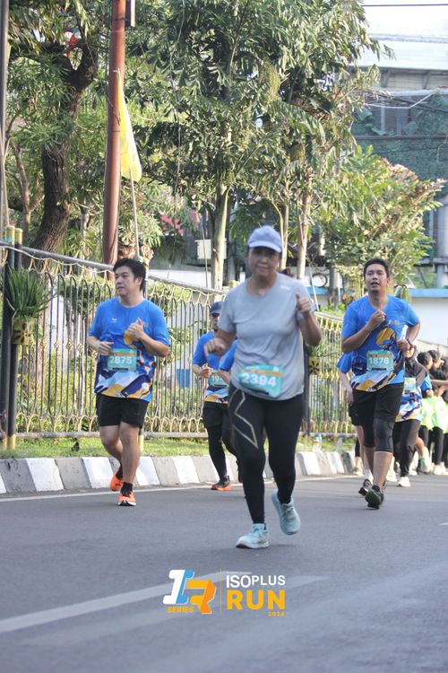 Race photo from Isoplus Run 2024 Surabaya
