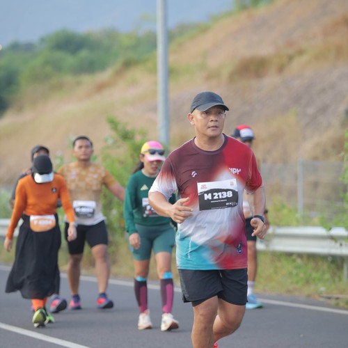Race photo from KEDIRI HALF MARATHON 2026