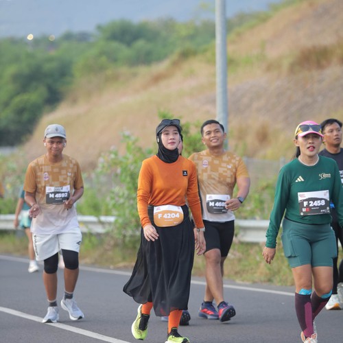 Race photo from KEDIRI HALF MARATHON 2026