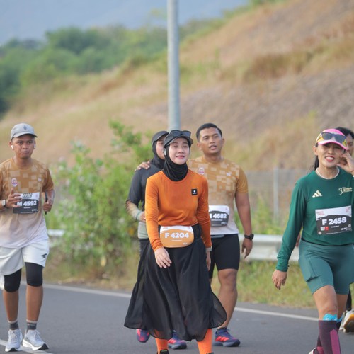 Race photo from KEDIRI HALF MARATHON 2026