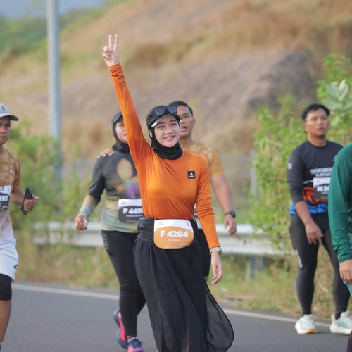 Race photo from KEDIRI HALF MARATHON 2026