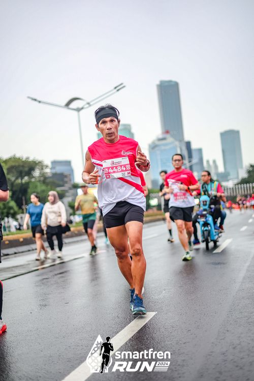 Race photo from Smartfren Run 2024