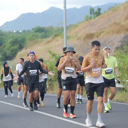 Race photo from KEDIRI HALF MARATHON 2026