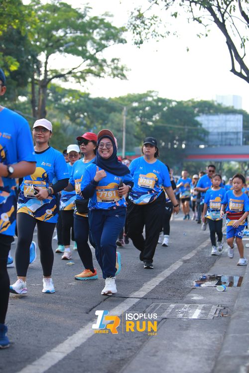 Race photo from Isoplus Run 2024 Surabaya