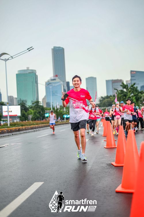Race photo from Smartfren Run 2024