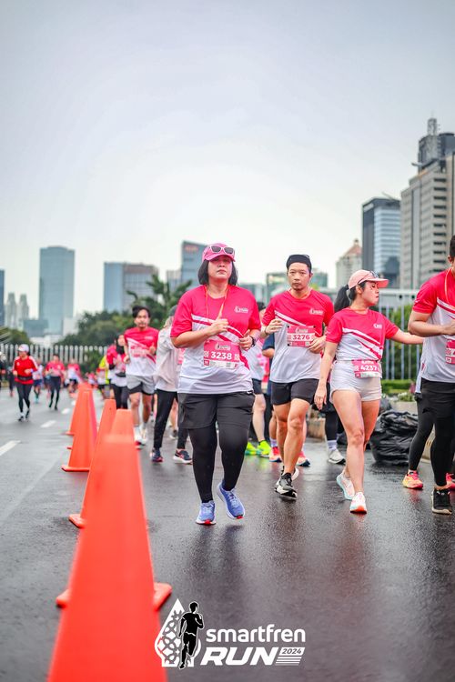 Race photo from Smartfren Run 2024