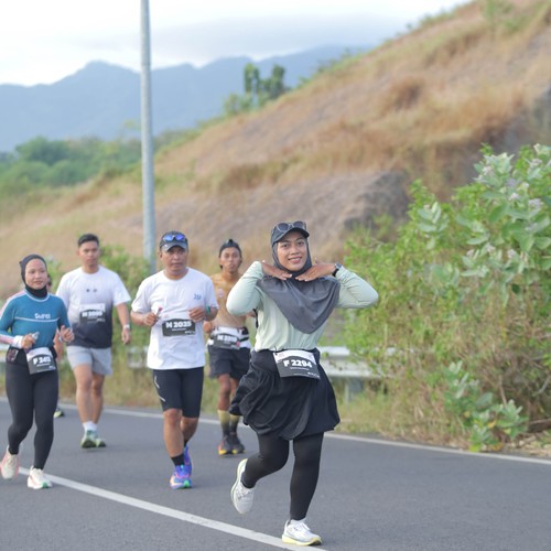Race photo from KEDIRI HALF MARATHON 2026
