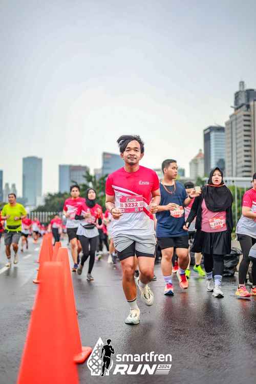 Race photo from Smartfren Run 2024