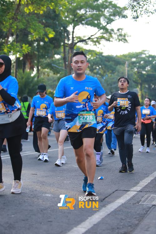 Race photo from Isoplus Run 2024 Surabaya