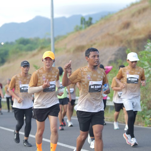 Race photo from KEDIRI HALF MARATHON 2026