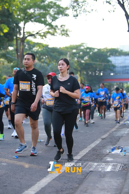 Race photo from Isoplus Run 2024 Surabaya
