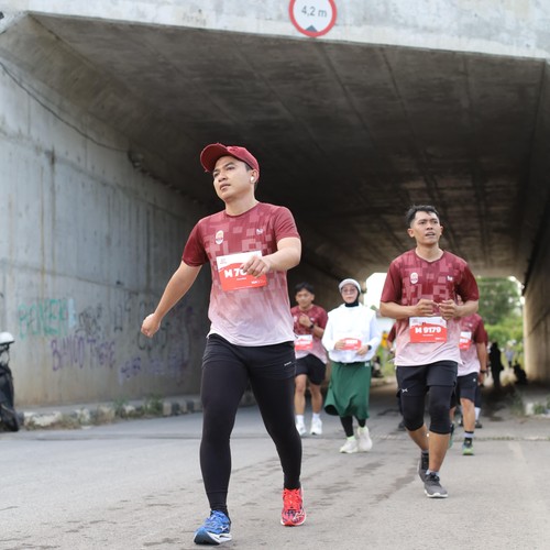 Race photo from KEDIRI HALF MARATHON 2026